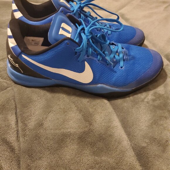 Kobe 8 \